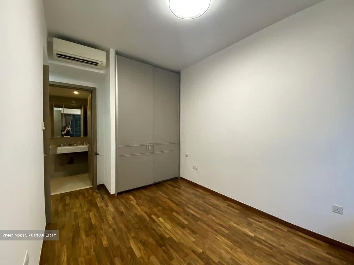 The Palette (D18), Condominium #587647961